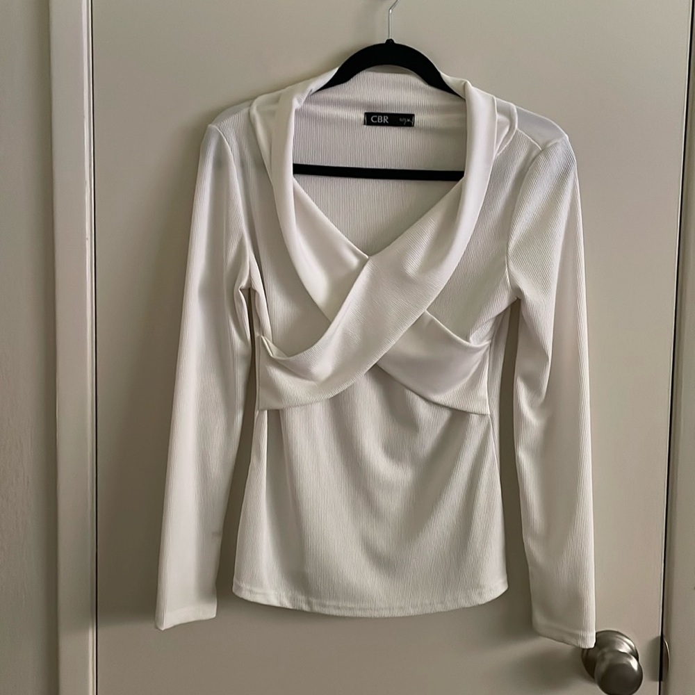 Women’s White Ribbed Long Sleeve Off the Shoulder Top Size Medium
